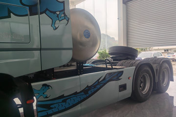 ���������콢KX ���߰� 14.5L LNG 630���� 6X4 ����12�� AMT�Զ��� ǣ����ͼƬ