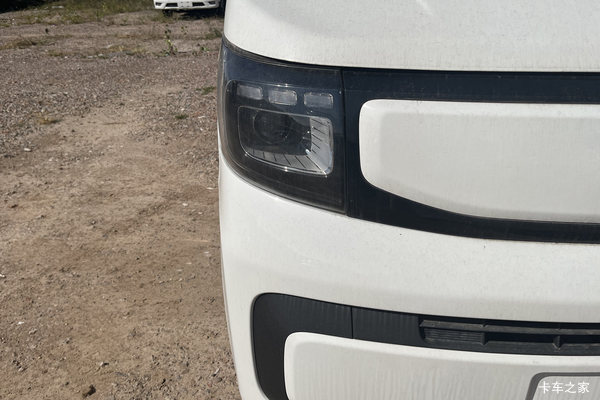 优惠0万 赣州市睿行EM60电动封闭厢货火热促销中