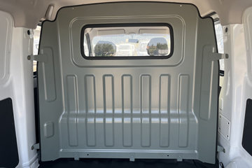 �������� ���EM60 2025�� ������ 5�� �Կ��Ŵ��綯��ջ��� �����߿�38.7kWhͼƬ