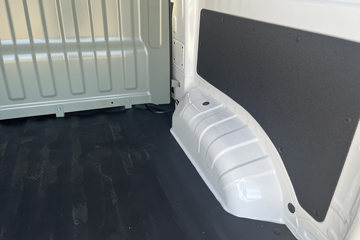 �������� ���EM60 2025�� ������ 5�� �Կ��Ŵ��綯��ջ��� �����߿�38.7kWhͼƬ