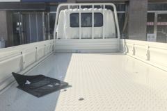 福田祥菱M2 Plus 2L汽油 144马力 东安5档 3.8米排半栏板微卡