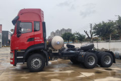 东风天龙KL 12.9L LNG 480马力 6X4 法士特12档 牵引车 东风天龙KL 12.9L LNG 480马力 6X4 法士特12档 牵引车