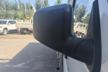 ���� ����M1 ������ 1.6L 105���� CNG 3.3�׵�������΢��ͼƬ