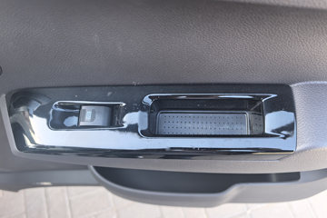 ���� ����M1 ������ 1.6L 105���� CNG 3.3�׵�������΢��ͼƬ