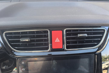 ���� ����M1 ������ 1.6L 105���� CNG 3.3�׵�������΢��ͼƬ