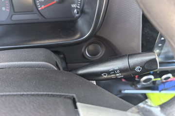 ���� ����M1 ������ 1.6L 105���� CNG 3.3�׵�������΢��ͼƬ