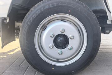 ���� ����M1 ������ 1.6L 105���� CNG 3.3�׵�������΢��ͼƬ