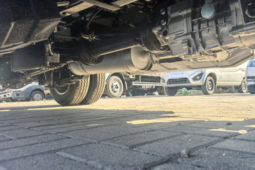 ���� ����M1 ������ 1.6L 105���� CNG 3.3�׵�������΢��ͼƬ