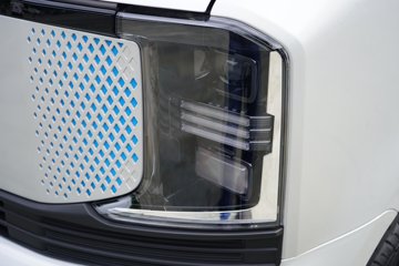 ������Խ ����EV �콢�� Һɲ 3.8�׵��Ŵ��綯����΢�� ����ʱ��55.64kWhͼƬ
