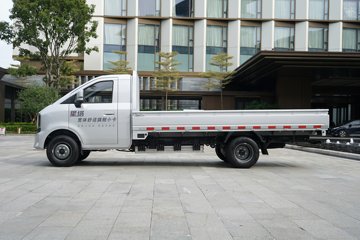星塔EV&nbsp;电动载货车外观图片