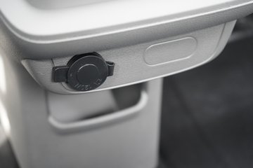 ������Խ ����EV �콢�� Һɲ 3.8�׵��Ŵ��綯����΢�� ����ʱ��55.64kWhͼƬ