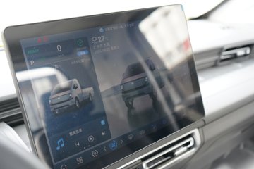 ������Խ ����EV �콢�� Һɲ 3.8�׵��Ŵ��綯����΢�� ����ʱ��55.64kWhͼƬ