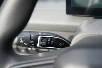 ������Խ ����EV �콢�� Һɲ 3.8�׵��Ŵ��綯����΢�� ����ʱ��55.64kWhͼƬ