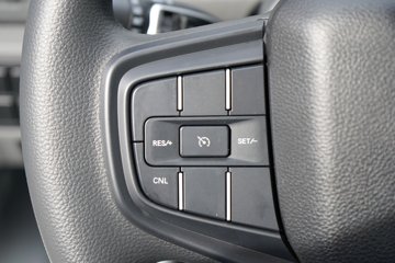 ������Խ ����EV �콢�� Һɲ 3.8�׵��Ŵ��綯����΢�� ����ʱ��55.64kWhͼƬ