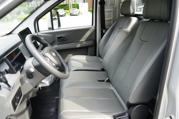 ������Խ ����EV �콢�� Һɲ 3.8�׵��Ŵ��綯����΢�� ����ʱ��55.64kWhͼƬ
