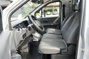 ������Խ ����EV �콢�� Һɲ 3.8�׵��Ŵ��綯����΢�� ����ʱ��55.64kWhͼƬ