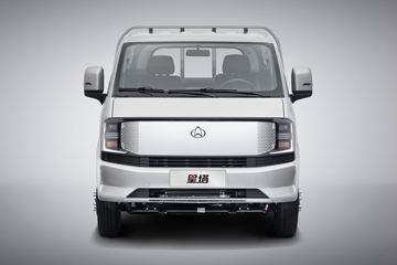 ������Խ ���� �콢�� 2L���� 139���� ������5�� Һɲ 3.8�׵�������΢��ͼƬ