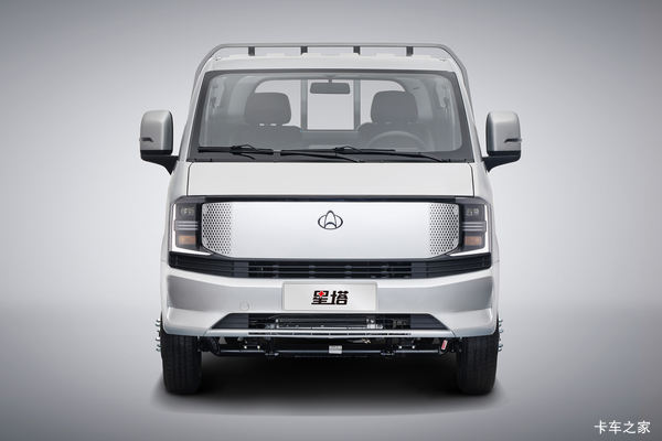 长安跨越星塔 豪华版 1.6L CNG 105马力 万里扬5档 3.75米单排厢式微卡