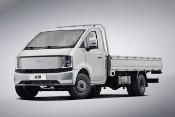 长安跨越 星塔 旗舰版 2L汽油 139马力 万里扬5档 液刹 3.8米单排栏板微卡