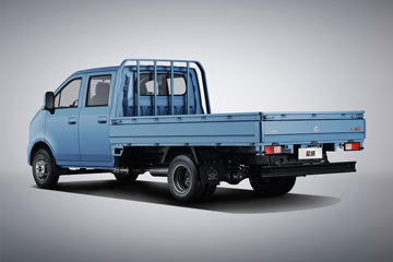 ������Խ ���� �콢�� 2L���� 139���� ������5�� Һɲ 3.05��˫������΢��ͼƬ