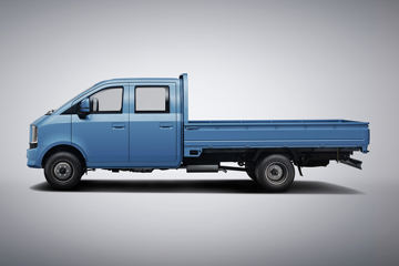 ������Խ ���� �콢�� 2L���� 139���� ������5�� Һɲ 3.05��˫������΢��ͼƬ