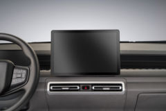 长安跨越 星塔 旗舰版 2L汽油 139马力 万里扬5档 液刹 3.05米双排栏板微卡