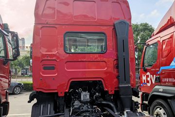 ������������M3V 4.3L���� 240���� 4X2 ��ʿ��8�� 5.2�������ػ���ͼƬ