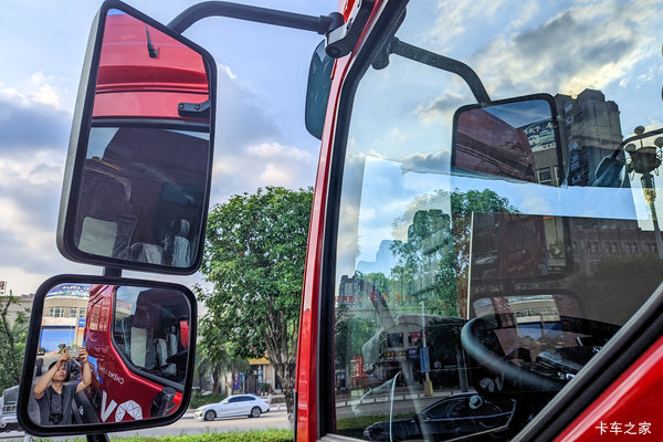 只要心动，立降0.2万！重庆市新乘龙M3载货车系列优惠就在你身边