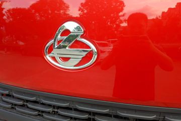 ������������M3V 4.3L���� 240���� 4X2 ��ʿ��8�� 5.2�������ػ���ͼƬ