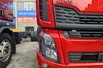 ������������M3V 4.3L���� 240���� 4X2 ��ʿ��8�� 5.2�������ػ���ͼƬ