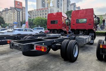 ������������M3V 4.3L���� 240���� 4X2 ��ʿ��8�� 5.2�������ػ���ͼƬ