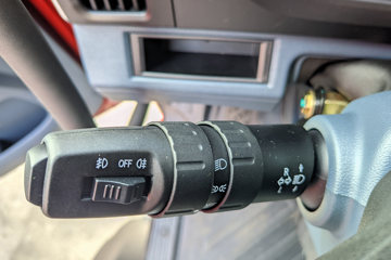 ������������M3V 4.3L���� 240���� 4X2 ��ʿ��8�� 5.2�������ػ���ͼƬ