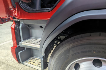 ������������M3V 4.3L���� 240���� 4X2 ��ʿ��8�� 5.2�������ػ���ͼƬ