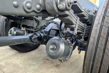 ������������M3V 4.3L���� 240���� 4X2 ��ʿ��8�� 5.2�������ػ���ͼƬ