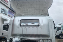 重汽HOWO 统帅 4.5T 4.15米单排纯电动栏板轻卡 宁德时代140.41kWh 重汽HOWO 统帅 4.5T 4.15米单排纯电动栏板轻卡 宁德时代140.41kWh