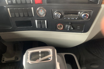 ����HOWO ͳ˧ 4.5T 4.15�׵��Ŵ��綯�����Ῠ ����ʱ��140.41kWhͼƬ