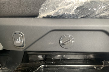 ����HOWO ͳ˧ 4.5T 4.15�׵��Ŵ��綯�����Ῠ ����ʱ��140.41kWhͼƬ