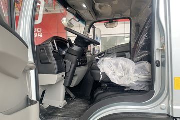 ����HOWO ͳ˧ 4.5T 4.15�׵��Ŵ��綯�����Ῠ ����ʱ��140.41kWhͼƬ