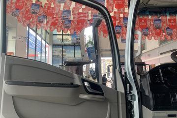 ����HOWO ͳ˧ 4.5T 4.15�׵��Ŵ��綯�����Ῠ ����ʱ��140.41kWhͼƬ