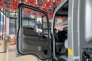 ����HOWO ͳ˧ 4.5T 4.15�׵��Ŵ��綯�����Ῠ ����ʱ��140.41kWhͼƬ