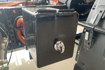 ����HOWO ͳ˧ 4.5T 4.15�׵��Ŵ��綯�����Ῠ ����ʱ��140.41kWhͼƬ