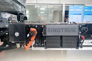 ����HOWO ͳ˧ 4.5T 4.15�׵��Ŵ��綯�����Ῠ ����ʱ��140.41kWhͼƬ