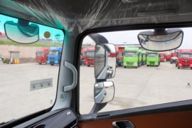 汉界&nbsp;电动载货车驾驶室图片