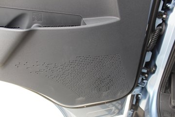 �칤�Ῠ ���� ��ɲ 4.4�׵��Ŵ��綯��ʽ�Ῠ ����ʱ��140.41kWhͼƬ