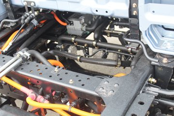 �칤�Ῠ ���� ��ɲ 4.4�׵��Ŵ��綯��ʽ�Ῠ ����ʱ��140.41kWhͼƬ