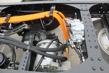 �칤�Ῠ ���� ��ɲ 4.4�׵��Ŵ��綯��ʽ�Ῠ ����ʱ��140.41kWhͼƬ