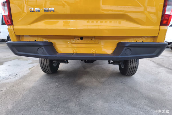 宝典皮卡太原市火热促销中 让利高达0.5万