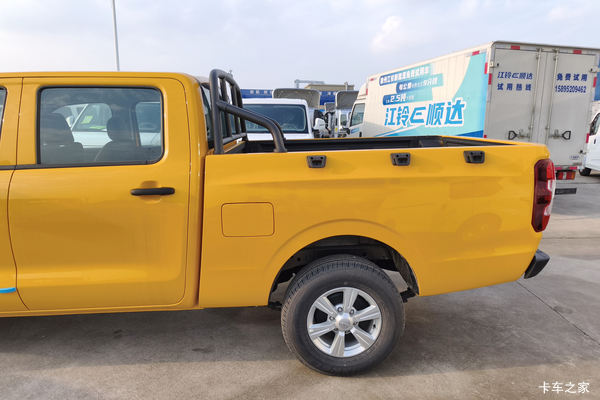 惊喜不断，降0.5万！深圳市宝典皮卡系列超值回馈，