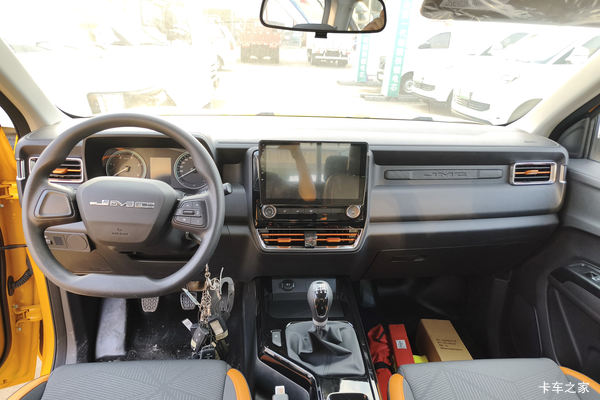 抢购在行动！济宁市宝典皮卡降价大放送，立降万元优惠