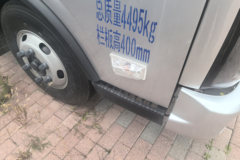 福田奥铃新捷运 青春无敌版 2.5L柴油 151马力 万里扬6档 4.17米单排栏板轻卡(宽体)